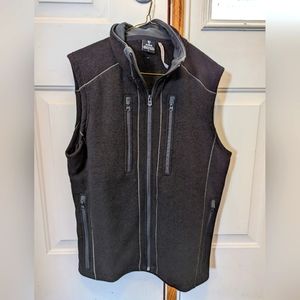 Full zip Kuhl men's vest